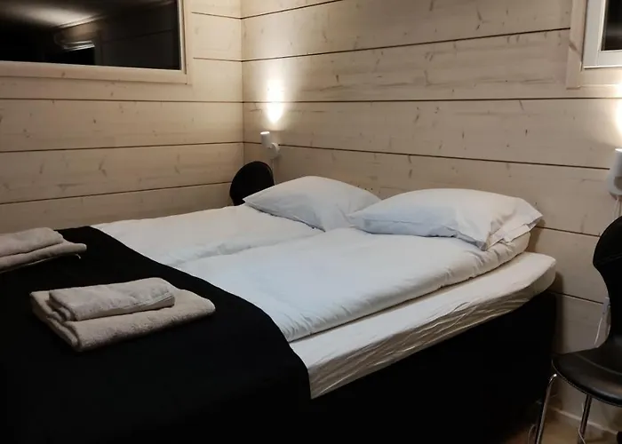 Kipinae Lomat - Loimu-moekki